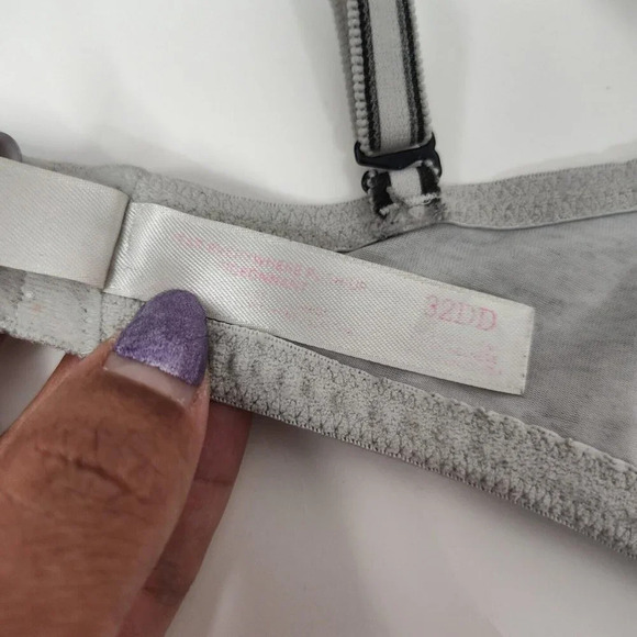 Victorias Secret Where Everywhere Push Up Pigeonnant Bra Gray Size 32DD FLAW - Picture 5 of 7